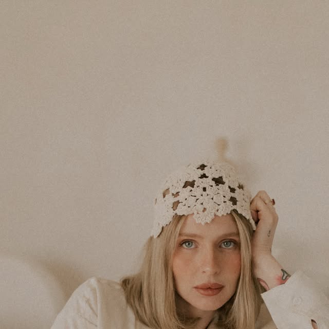 Article — Rose